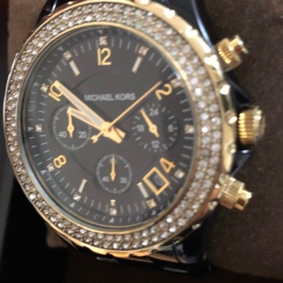 Michael Kors watch - Picture 2 of 2